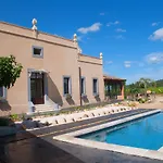 Bed & Breakfast Chateau La Sabine Saint-Laurent-de-la-Cabrerisse
