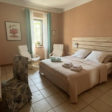 Chateau La Sabine Bed & Breakfast Saint-Laurent-de-la-Cabrerisse