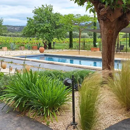 Chateau La Sabine 3*