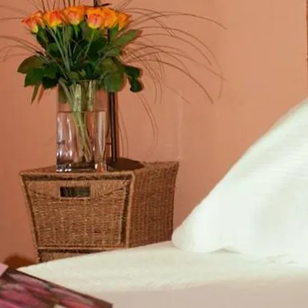 Bed & Breakfast Chateau La Sabine 4*