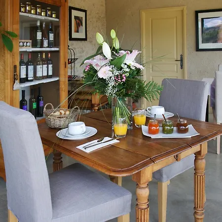Chateau La Sabine Bed & Breakfast